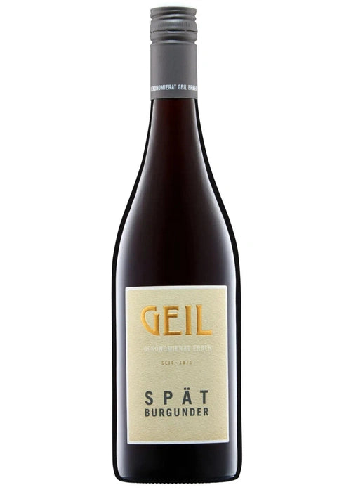 Geil Pinot Noir white wine bottle with beige label and gold lettering