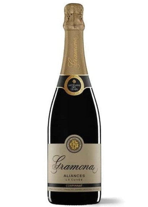 Gramona Aliances La Cuvee Extra Brut sparkling wine bottle with gold foil and beige label
