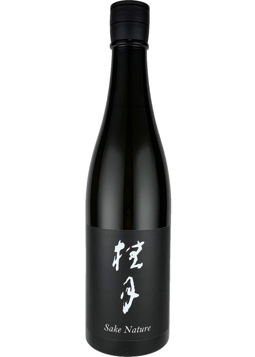 Keigetsu Sake Nature 720ml black glass bottle with Japanese kanji label