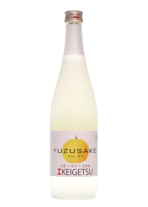 Keigetsu Yuzusake 720ML pale yellow Japanese sake bottle with yuzu fruit label