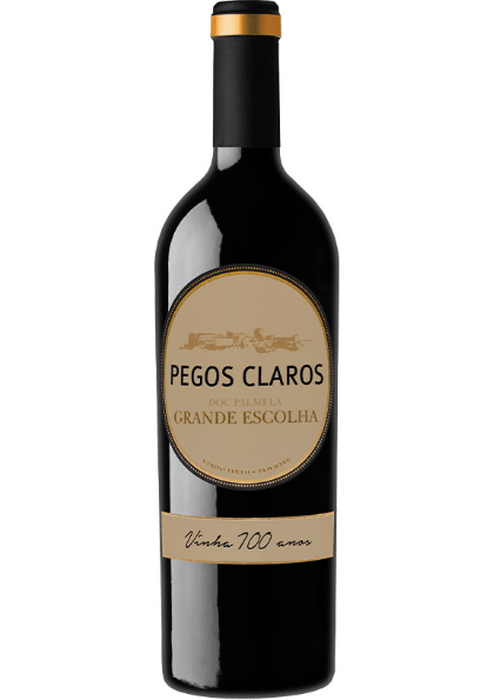 Pegos Claros Grande Escolha red wine bottle with gold foil seal and beige label