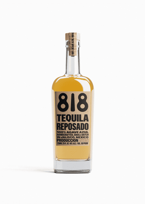 818 Tequila Reposado 700ml bottle with amber agave spirit and cork stopper