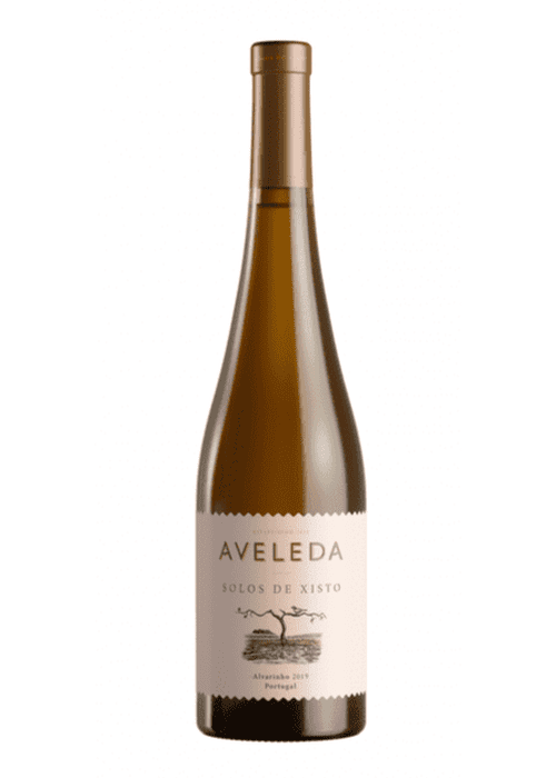 Aveleda Solos de Xisto Alvarinho 2019 white wine bottle with gold foil and rocky hillside label