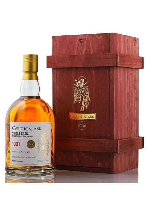 
            
                Load image into Gallery viewer, Celtic Cask Cuig 5 700ML
            
        