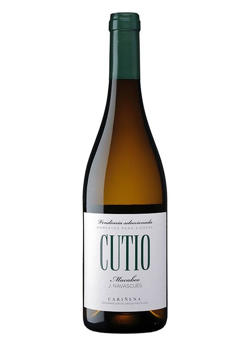 Cutio Macabeo Carinena white wine bottle by Familia Navascues with green capsule and pale golden liquid