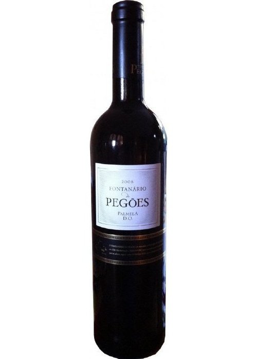 2008 Fontanário Pegões Palmela D.O. red wine bottle with black capsule and gold band