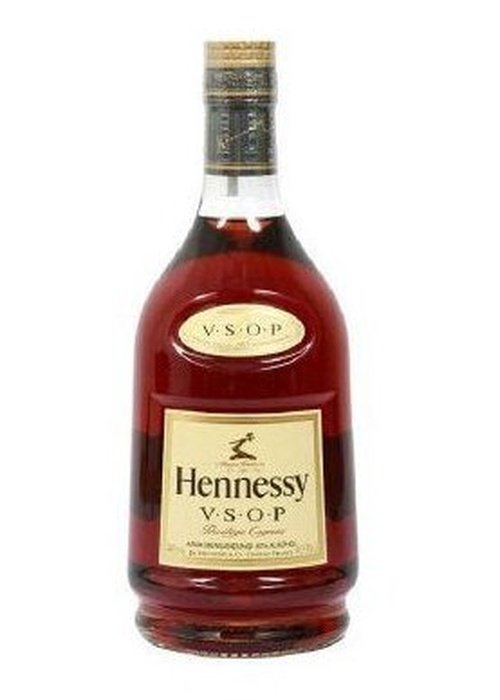 Hennessy V.S.O.P. 700ml Cognac bottle with gold label and amber liquid