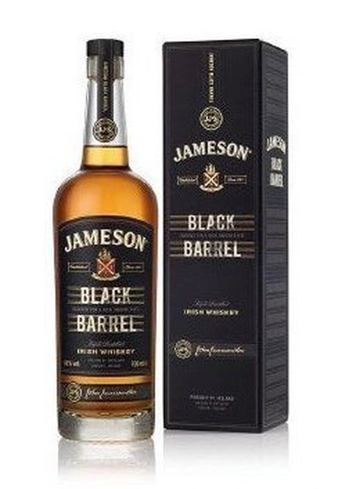Jameson Black Barrel Irish Whiskey 700ml bottle and black gift box with amber liquid