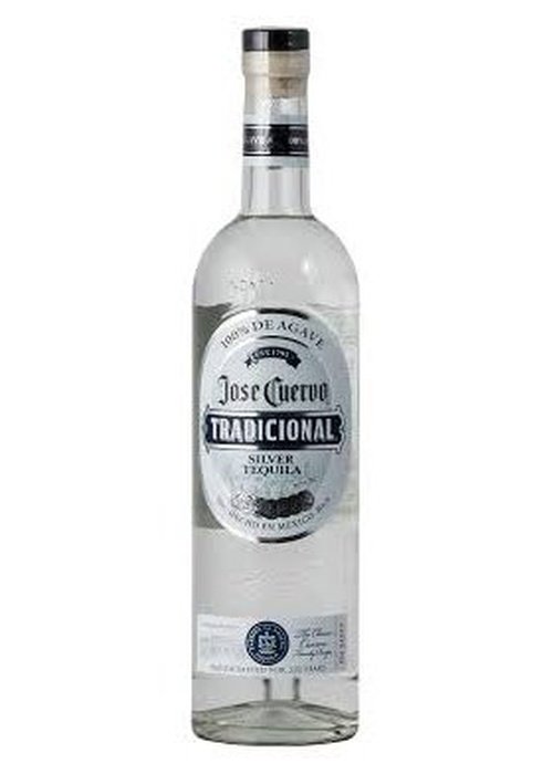 Jose Cuervo Tradicional Silver Tequila 700ml bottle with 100% de Agave label