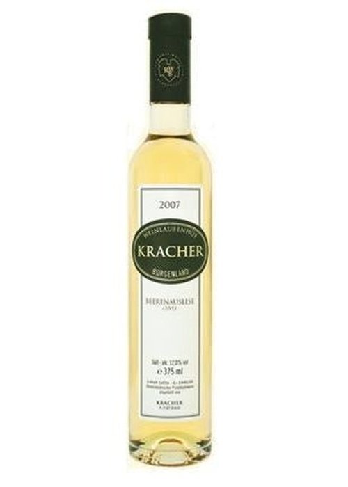 Kracher Beerenauslese 2007 dessert wine bottle with pale golden liquid and Burgenland label