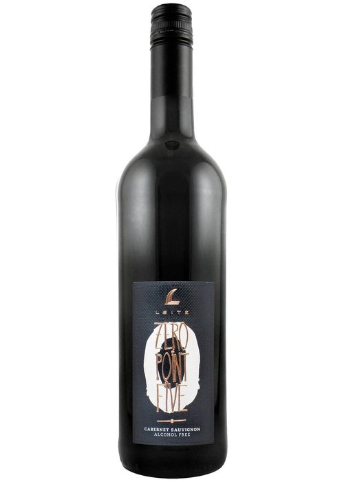 Leitz Zero Point Five alcohol-free Cabernet Sauvignon red wine bottle