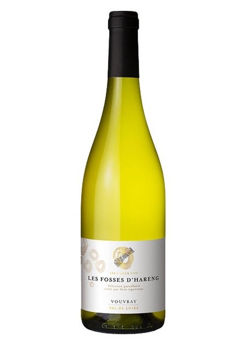 Les Fosses D'Hareng Vouvray white wine bottle with black screw cap and gold emblem