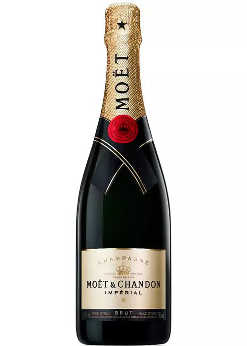 Moet & Chandon Impérial Brut Champagne bottle with gold foil neck and cream label