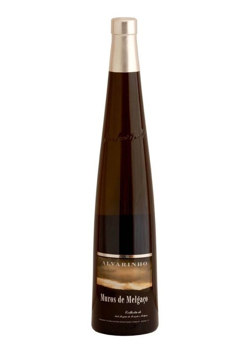 Muros De Melgaco Alvarinho white wine bottle Portugal