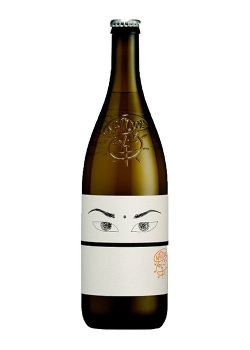 Nat Cool Drink Me White wine bottle with minimalist eye label design