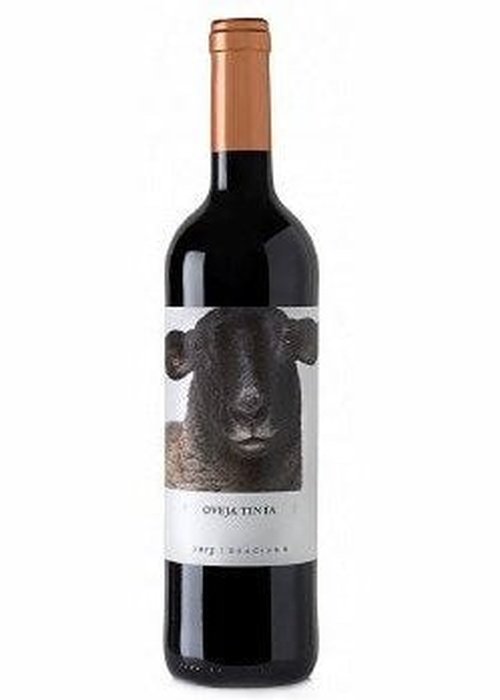 Oveja Tinta Graciano red wine bottle with black sheep label