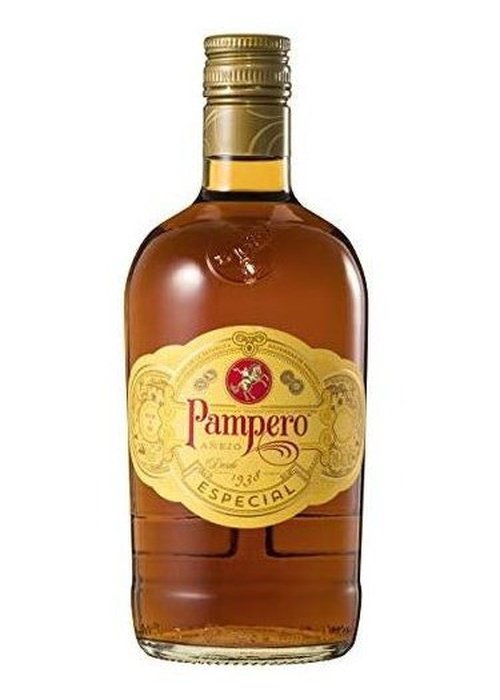 Pampero Anejo Especial 700ml amber rum bottle with gold cap and yellow label