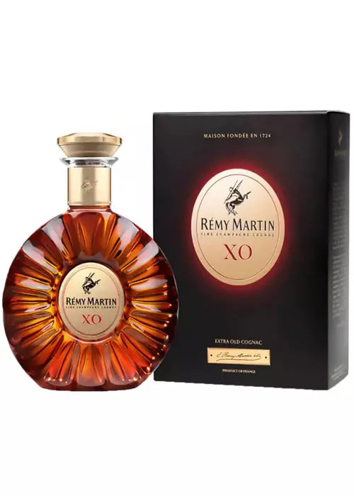 Remy Martin XO 700ml Fine Champagne Cognac bottle with fluted glass and gold cap
