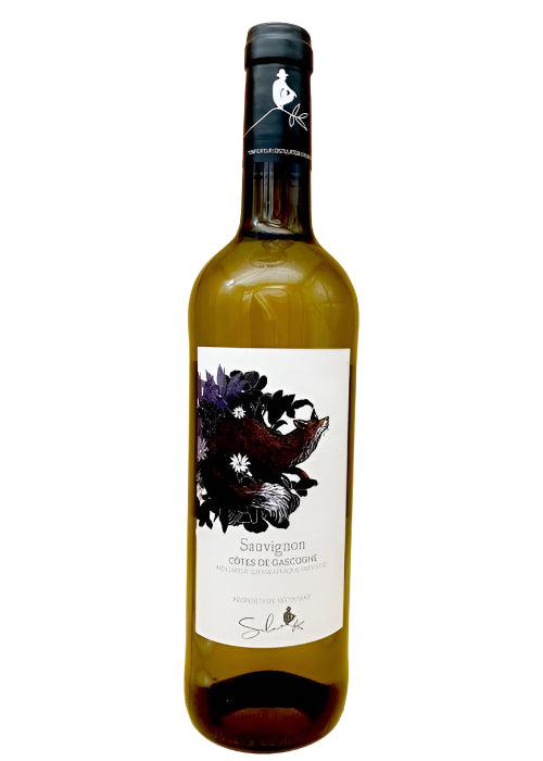 Sauvignon Blanc Les Renards white wine bottle with fox label design