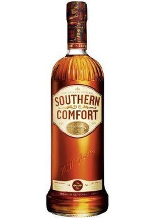 Southern Comfort 700ML whiskey liqueur bottle with amber liquid and cream label